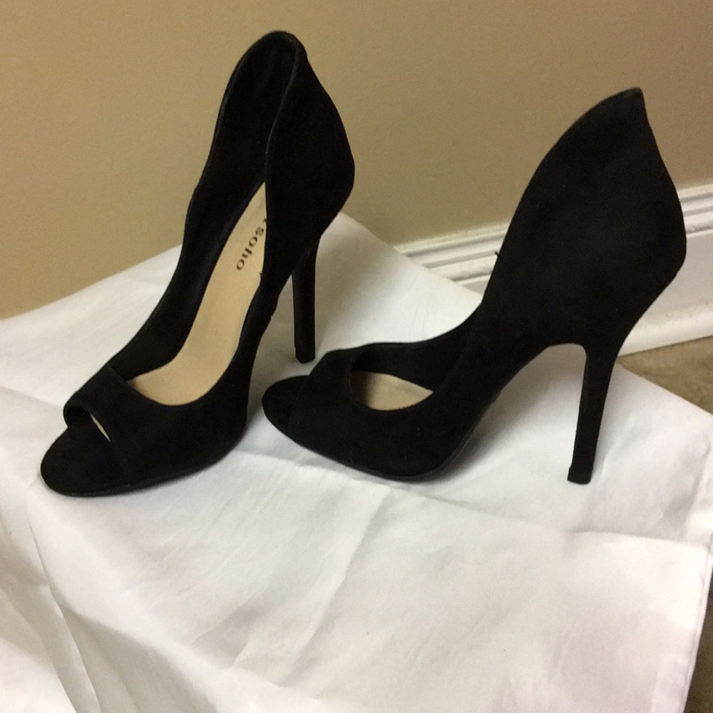 Women’s heels - Picture 2 of 4